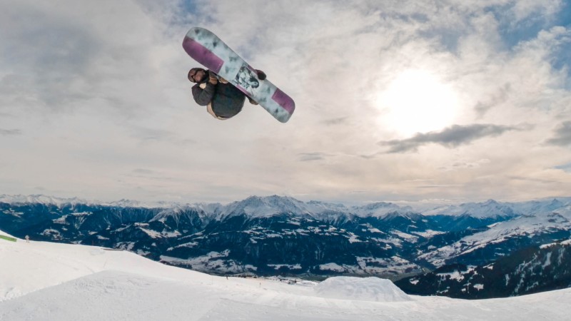 Sharp image even on unstable slopes due to BMI260 sensor in action cameras